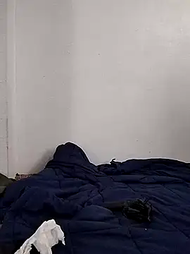 Snapshot of Roleplay2323 chatting on November 16, 6:13 pm Roleplay2323 online show from November 16, 6:13 pm