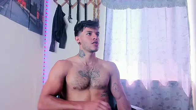 Snapshot of JuanBlade chatting on January 24, 4:06 pm JuanBlade online show from January 24, 4:06 pm