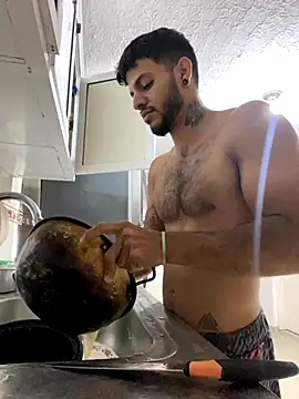 Snapshot of JuanBlade chatting on September 26, 2:10 pm JuanBlade online show from September 26, 2:10 pm