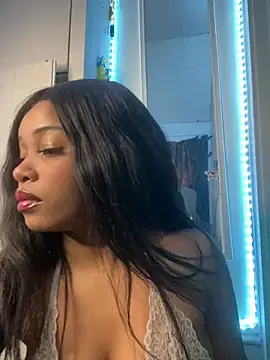 Snapshot of lovekaylaa chatting on February 18, 10:16 am lovekaylaa online show from February 18, 10:16 am