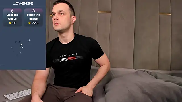 Snapshot of BrandonNorris chatting on February 28, 4:24 am BrandonNorris online show from February 28, 4:24 am