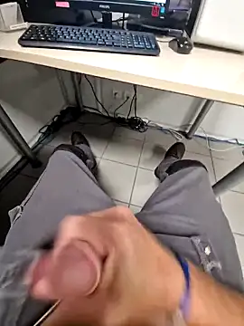 Snapshot of smartzy chatting on September 10, 4:45 am smartzy online show from September 10, 4:45 am