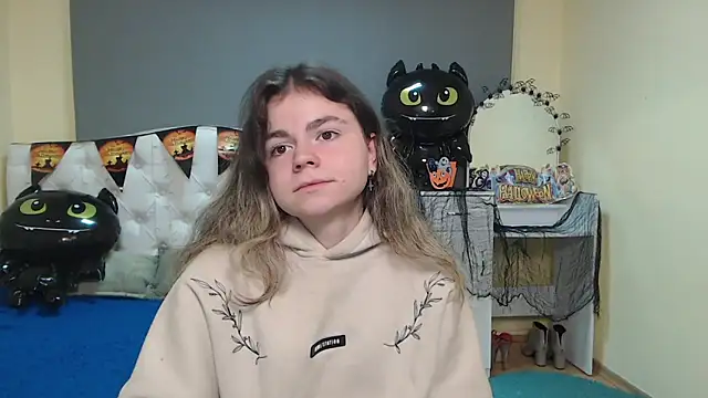 TinaRedly online show from October 16, 6:25 am