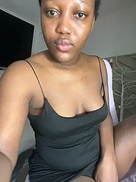 Snapshot of kellya_ chatting on February 19, 10:42 pm kellya online show from February 19, 10:42 pm