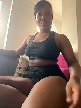 Snapshot of kellya_ chatting on March 15, 10:11 pm kellya online show from March 15, 10:11 pm