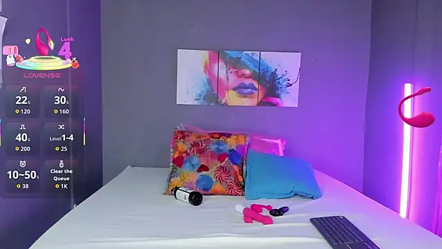 Snapshot of MadissonShakur chatting on December 17, 5:08 pm MadissonShakur online show from December 17, 5:08 pm