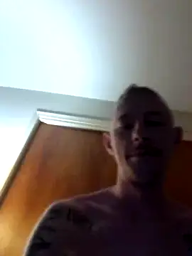 elmerfuddin87 online show from October 6, 4:15 pm