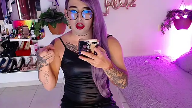 Laveneno ortiz07 online show from October 26, 11:53 pm