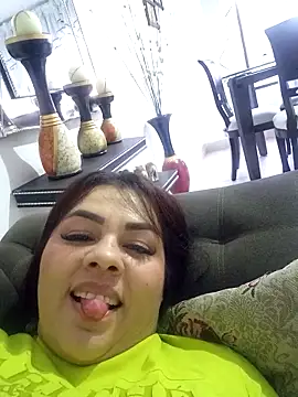 lola  sweetx online show from March 21, 10:50 pm