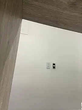 Snapshot of Osiiriis chatting on February 25, 1:06 pm Osiiriis online show from February 25, 1:06 pm