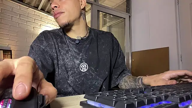 Osiiriis online show from April 21, 4:52 am