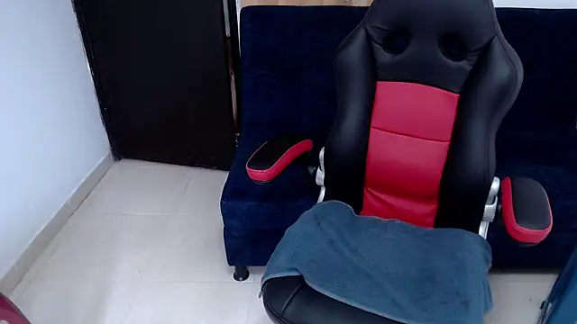 kaira sweet  online show from November 11, 2:28 pm