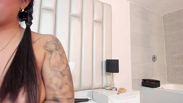 samantaramoos online show from February 19, 3:28 am