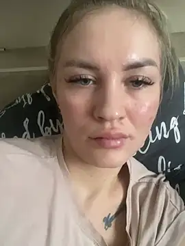 DreamGirl-777 online show from December 23, 10:53 am