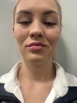 DreamGirl-777 online show from January 23, 4:09 am