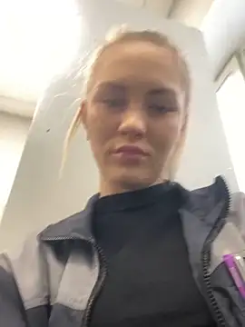 DreamGirl-777 online show from February 26, 3:53 am