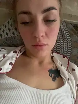 DreamGirl-777 online show from November 2, 9:11 am