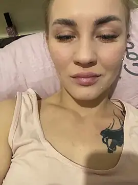 DreamGirl-777 online show from November 22, 11:31 am