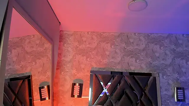 Natt collins online show from April 8, 3:28 am