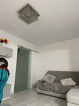  adelle online show from February 28, 11:03 am