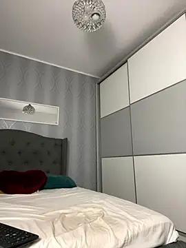  adelle online show from September 25, 12:09 pm