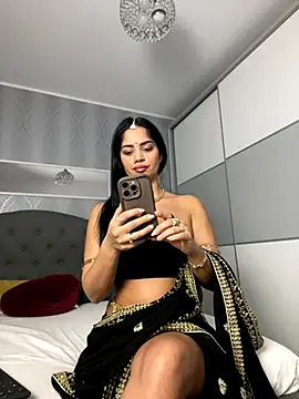  adelle online show from November 8, 10:59 am