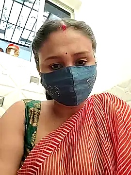 Snapshot of Archna-ji chatting on January 7, 5:12 am Archna-ji online show from January 7, 5:12 am