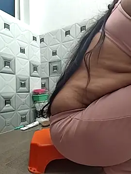 Snapshot of Archna-ji chatting on December 16, 6:18 am Archna-ji online show from December 16, 6:18 am