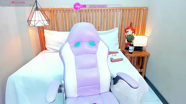 Ginger Winn online show from March 12, 11:22 pm