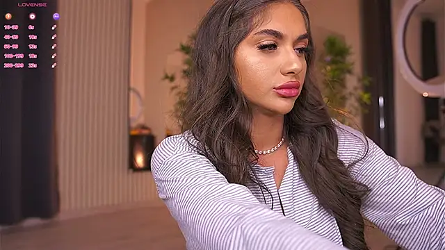 VanessaSimon online show from February 9, 6:22 am