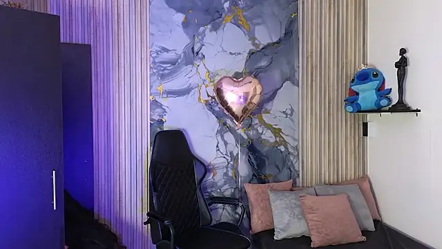 LissaWiild online show from February 17, 8:15 pm