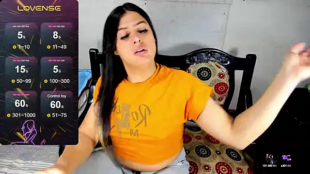 blonde girl01 online show from February 27, 10:31 pm