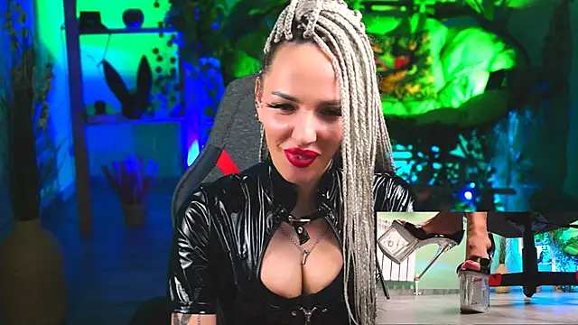 MonicaMaxwel online show from February 28, 12:20 pm