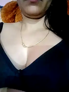 Snapshot of Ankita202 chatting on February 20, 6:46 pm Ankita202 online show from February 20, 6:46 pm