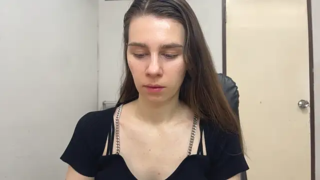 SassyJessi online show from March 5, 4:13 am