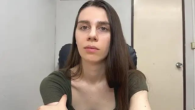 SassyJessi online show from March 12, 7:13 am