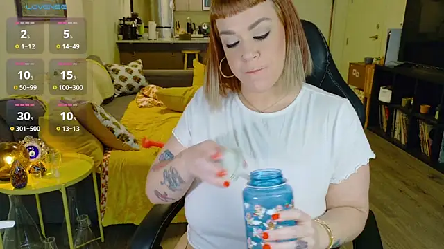 Snapshot of WendyDarling chatting on March 18, 6:48 pm WendyDarling online show from March 18, 6:48 pm