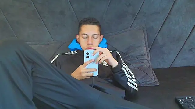 thiago19s online show from January 13, 7:42 pm