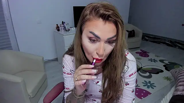 Snapshot of GlossyDiamondX chatting on January 29, 5:09 am GlossyDiamondX online show from January 29, 5:09 am