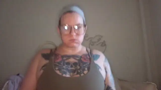 quinnmariexo online show from January 10, 4:42 pm