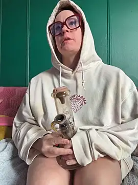 quinnmariexo online show from March 25, 3:07 pm