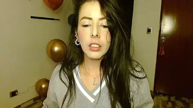 Snapshot of ella_peck chatting on September 19, 4:36 am ella peck online show from September 19, 4:36 am