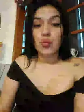 Snapshot of Sophie-hatter chatting on January 25, 12:17 am Sophie-hatter online show from January 25, 12:17 am