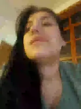 Snapshot of Sophie-hatter chatting on February 1, 1:02 am Sophie-hatter online show from February 1, 1:02 am