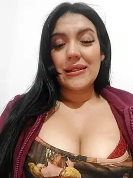 Snapshot of Sophie-hatter chatting on February 23, 1:24 am Sophie-hatter online show from February 23, 1:24 am