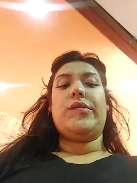 Snapshot of Sophie-hatter chatting on February 28, 1:58 pm Sophie-hatter online show from February 28, 1:58 pm