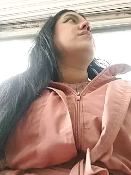 Snapshot of Sophie-hatter chatting on March 18, 5:31 pm Sophie-hatter online show from March 18, 5:31 pm