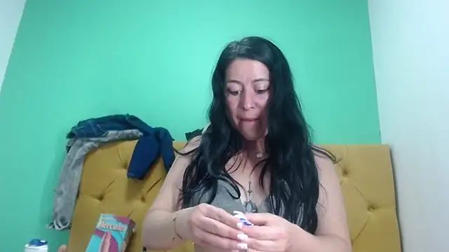 agathacorlincm101 online show from January 22, 2:15 am