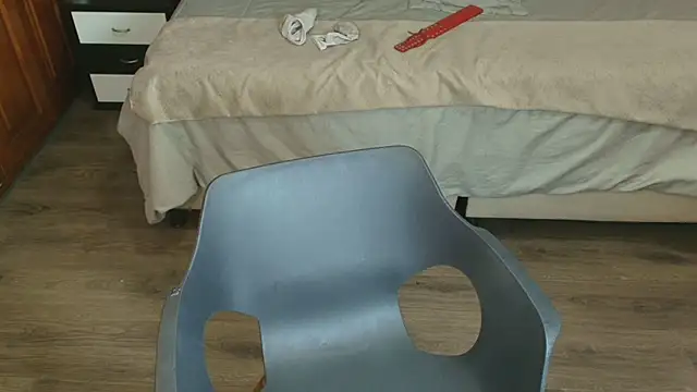 Snapshot of Raquel_jones chatting on February 16, 2:32 pm Raquel jones online show from February 16, 2:32 pm