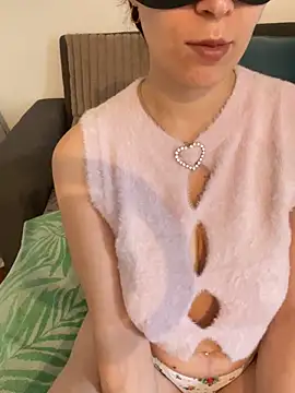 Snapshot of Kristina_A chatting on September 26, 7:45 am Kristina A online show from September 26, 7:45 am